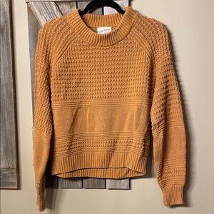 Universal Thread Mustard Women's Sweater